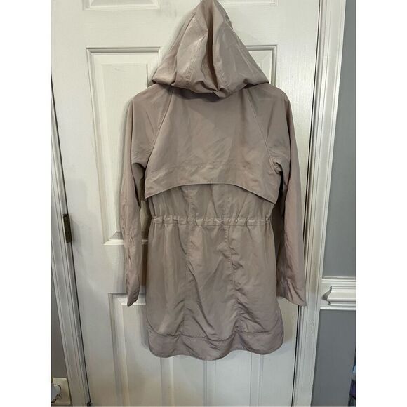 Athleta Drip Drip Anorak Beach Pink Rain Jacket sz S EUC - Picture 9 of 12